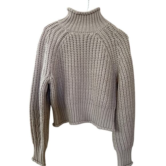 H&M Chunky Knit Cropped Mock Turtleneck Tan Sweater Size XS Minimalist Preppy - Picture 1 of 7